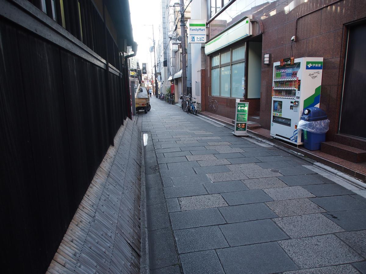 ビジネスホテル 秀仙閣 京都市 エクステリア 写真